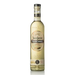 Tequila Tradicional Jose Cuervo 695ml