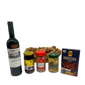 Cesta Presente Vinho e Petiscos - 5 itens